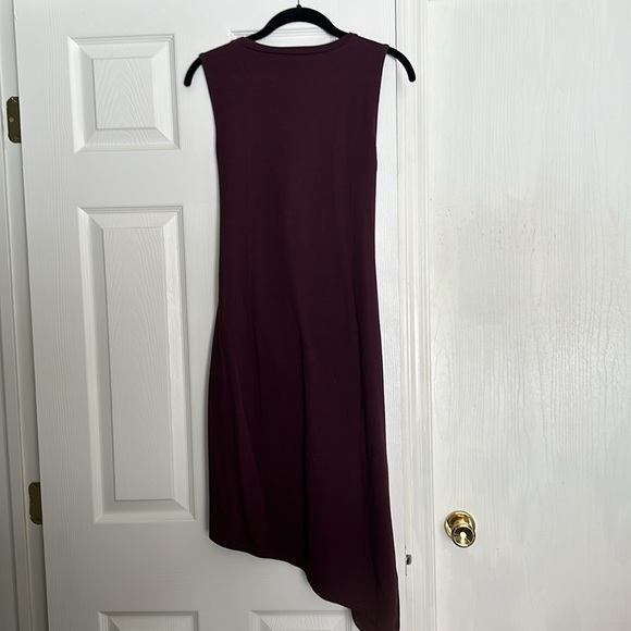 Beautiful Trouvé dress maroon. Gorgeous! Size small. Never worn - Picture 2 of 4